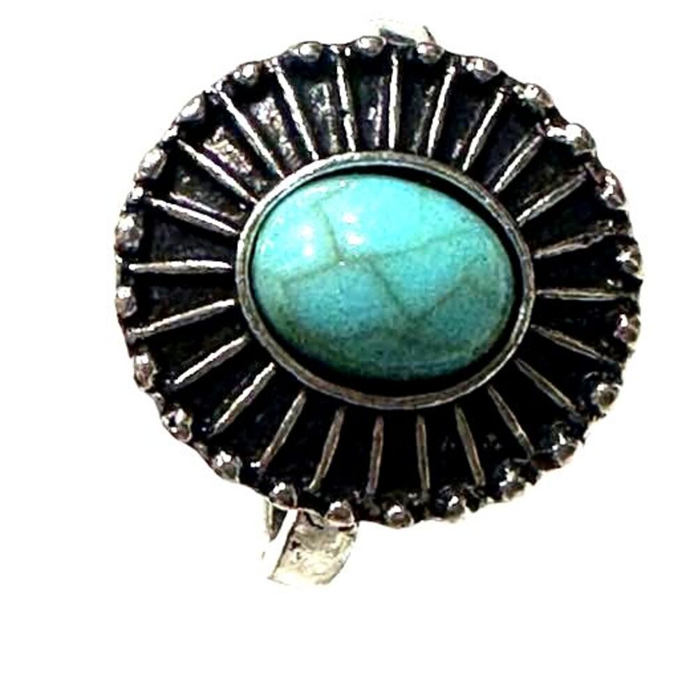 NWT Silver Tone Sunburst Ring with Faux Turquoise Stone Size 7 - New